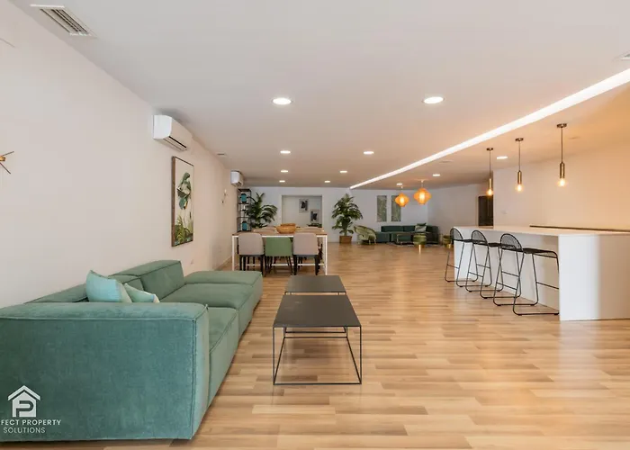 Apartamento Edge Luxury Beachfront 3br, 3 Pools, Spa, Gym Estepona