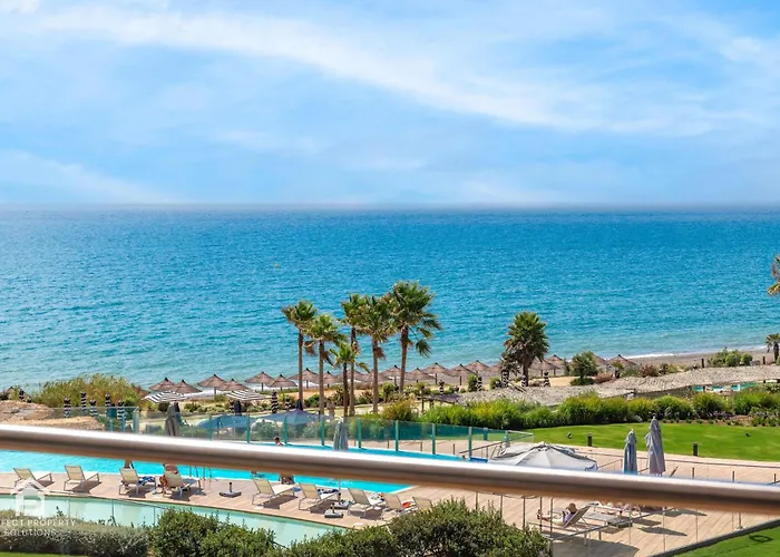 Apartamento Edge Luxury Beachfront 3br, 3 Pools, Spa, Gym